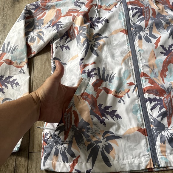 Columbia Womens Size Medium Side Hill Magnolia Floral Printed Windbreaker Jacket - Picture 4 of 13